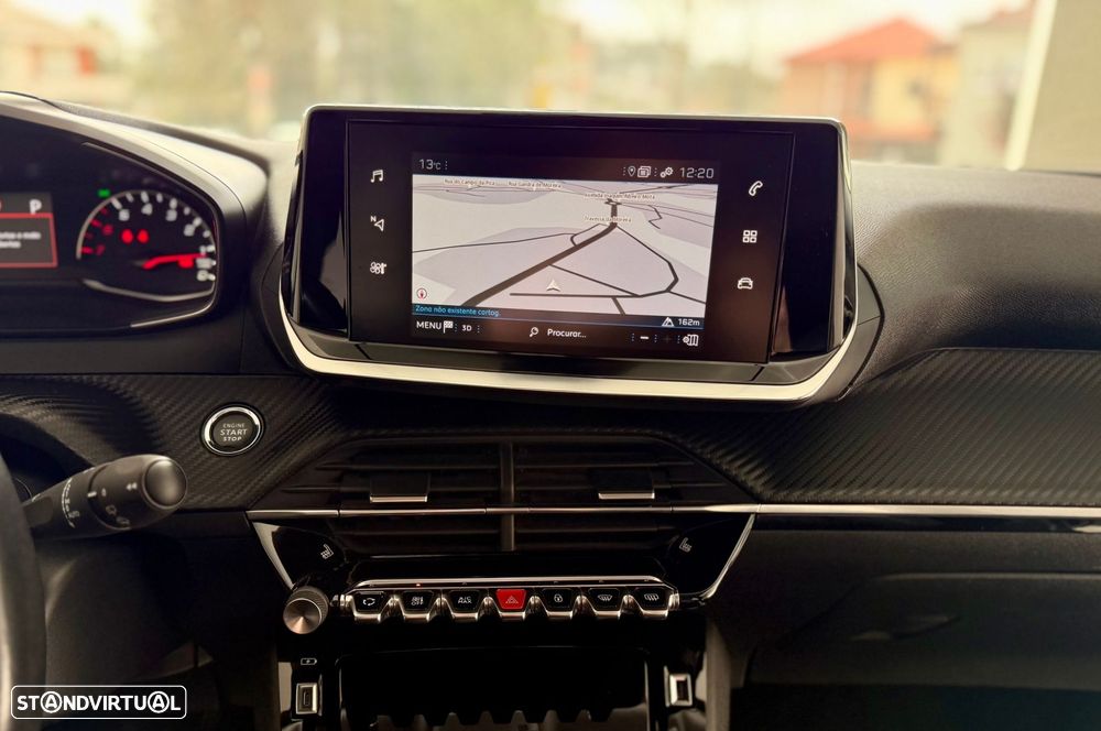 Peugeot 2008 1.5 BlueHDi Allure EAT8 - 21