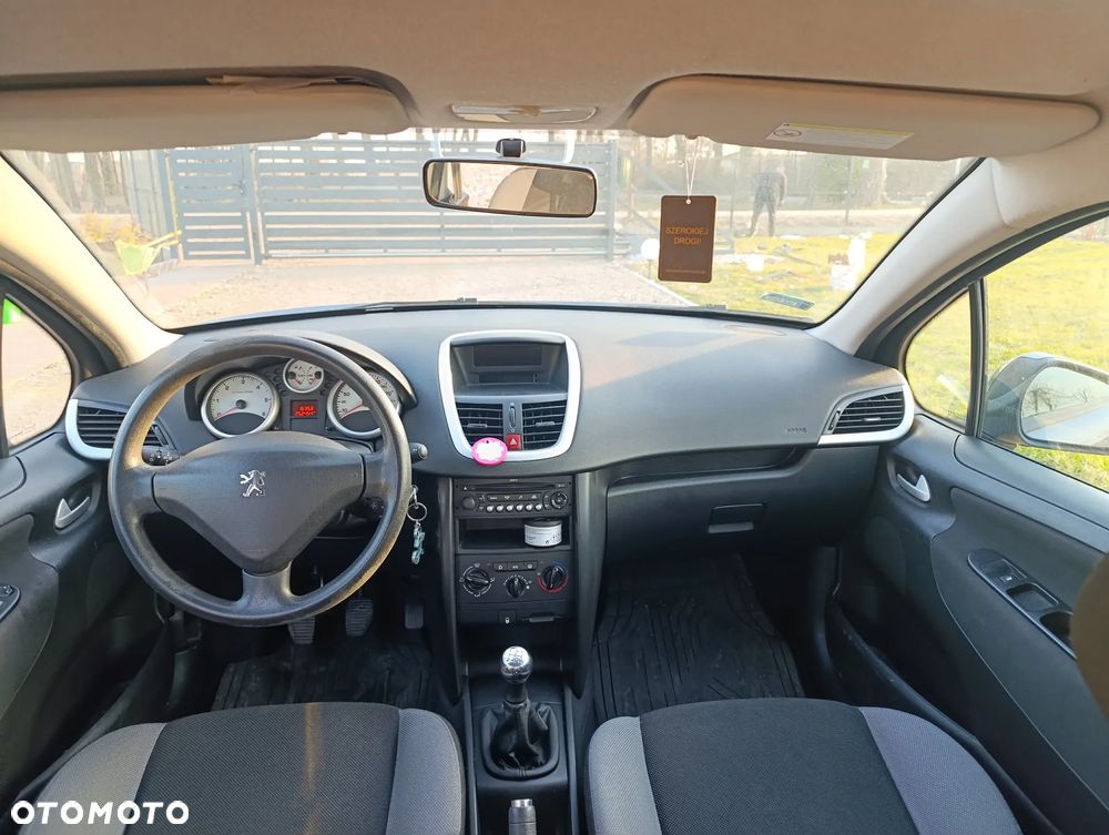 Peugeot 207 1.4 HDi Trendy - 4