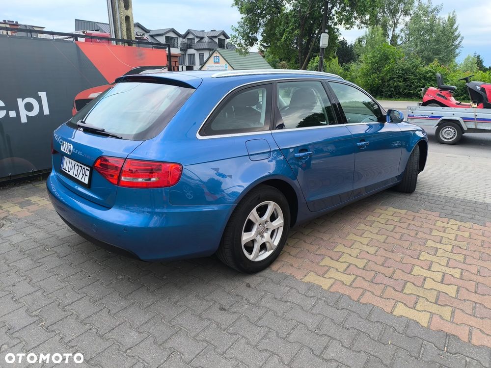 Audi A4 Avant 2.0 TDI DPF Ambition - 19