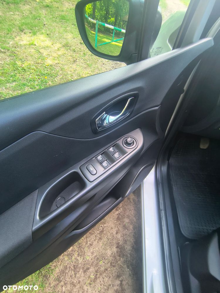 Renault Captur 1.5 dCi Energy Zen - 12