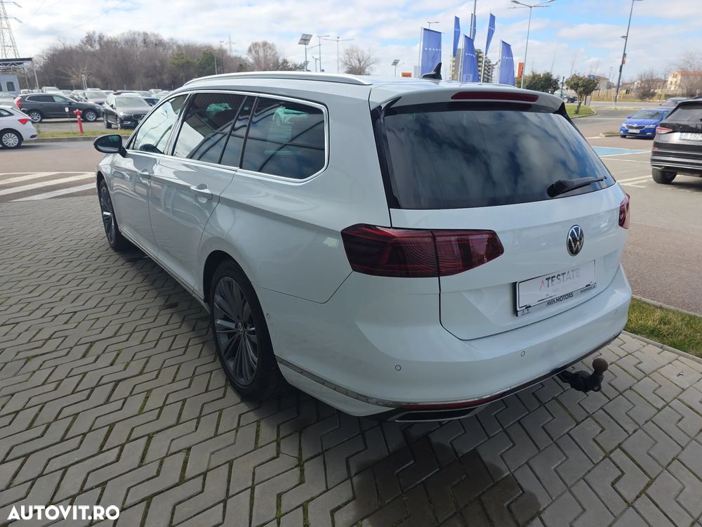 Volkswagen Passat 2.0 TDI SCR DSG 4Motion Elegance - 8