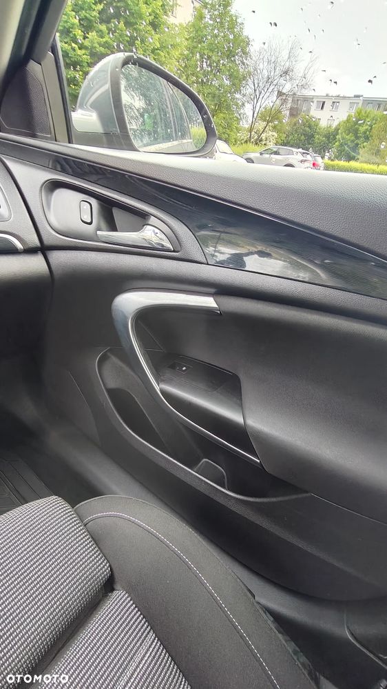 Opel Insignia - 15