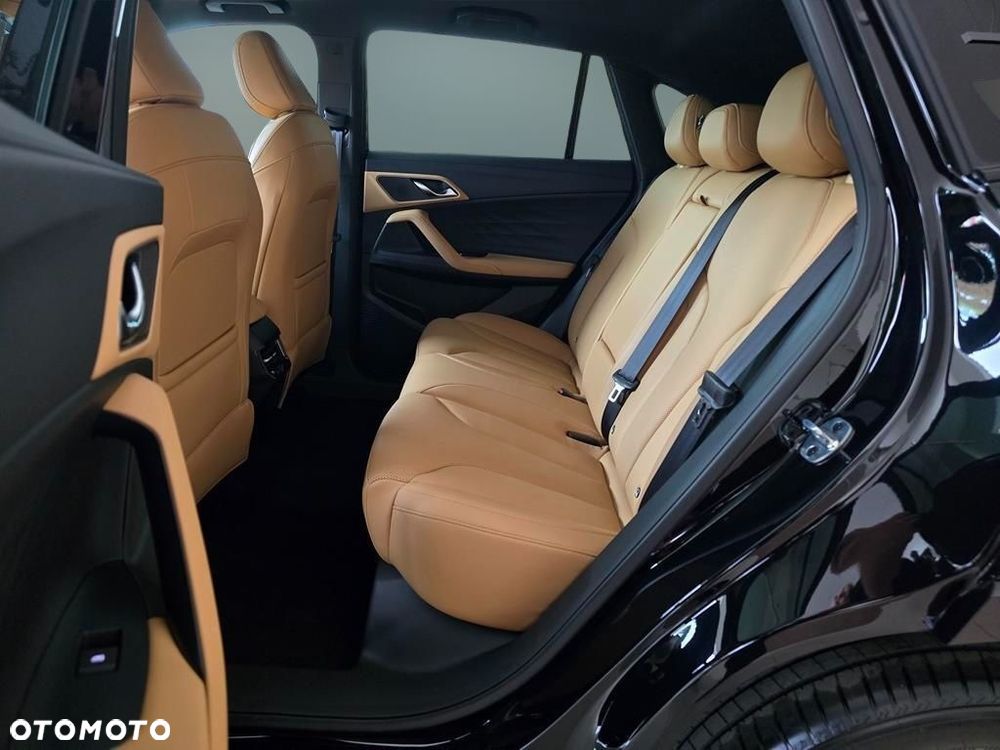 MG HS 1.5T HEV+ Exclusive - 10
