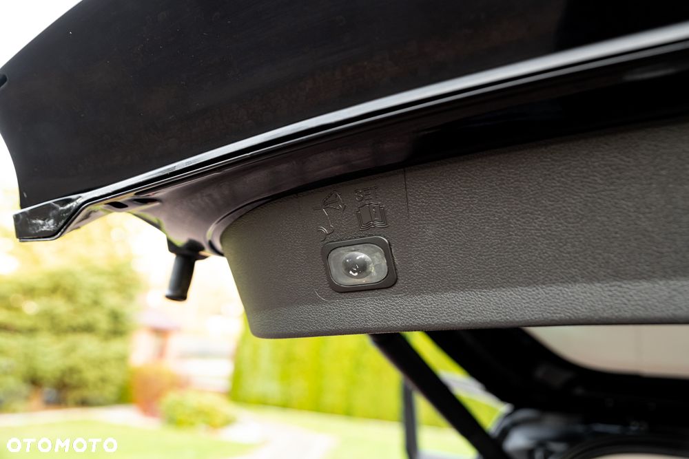 Ford Kuga 2.0 EcoBlue 4x4 TITANIUM - 16