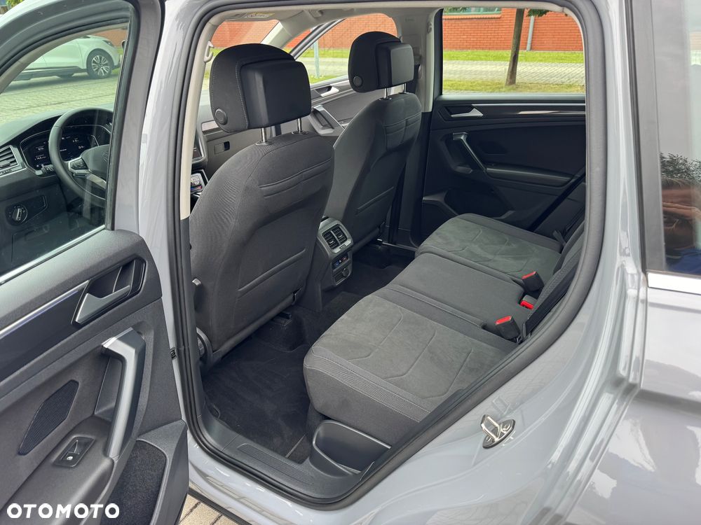Volkswagen Tiguan - 31