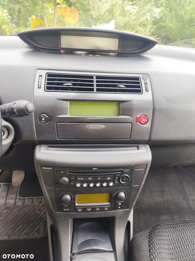 Citroën C4 - 6