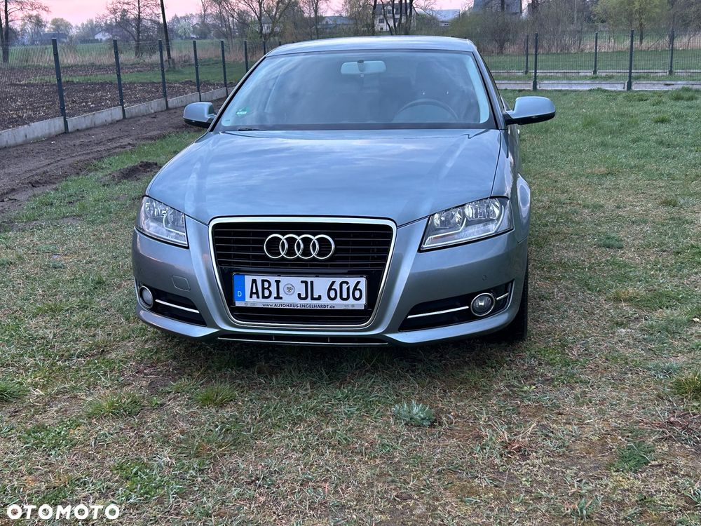 Audi A3 Sportback 1.2 TFSI S tronic Ambiente - 4