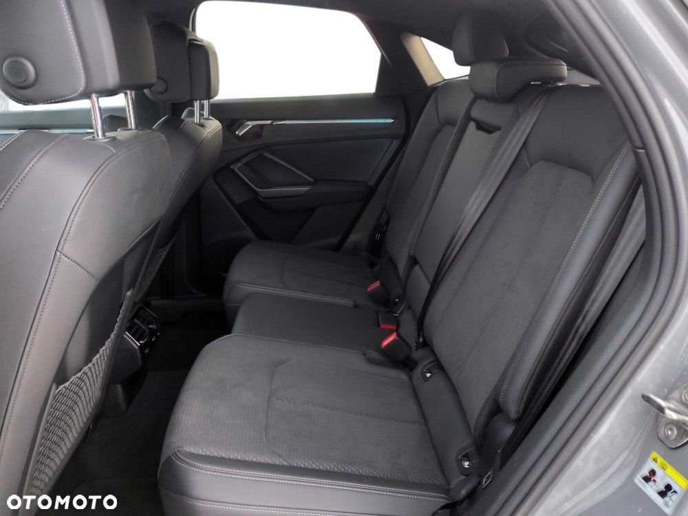 Audi Q3 Sportback - 26