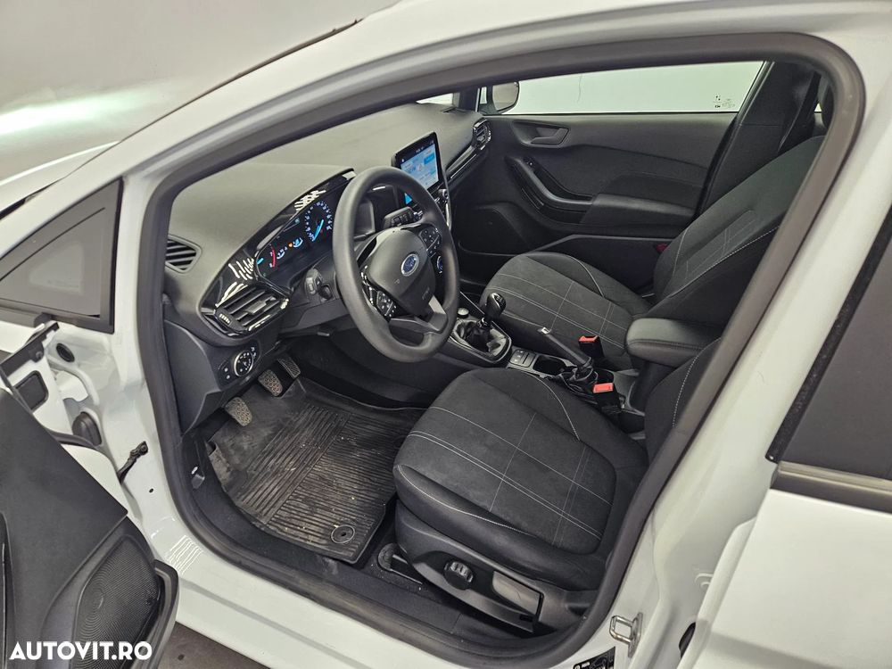 Ford Fiesta - 6