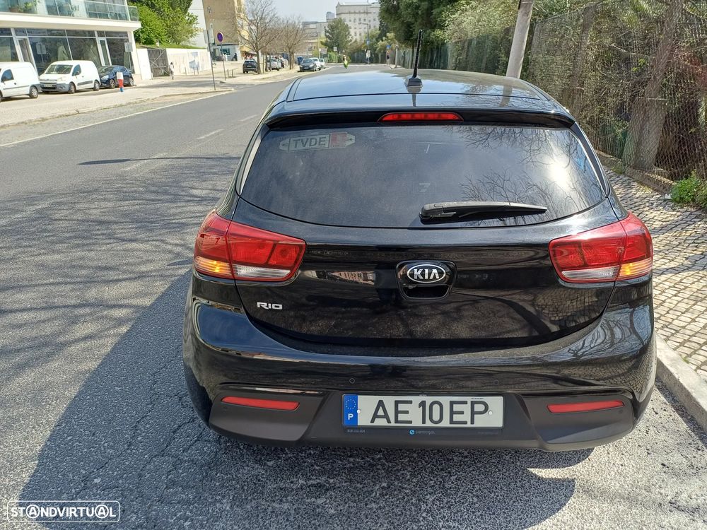 Kia Rio 1.2 CVVT Urban - 4