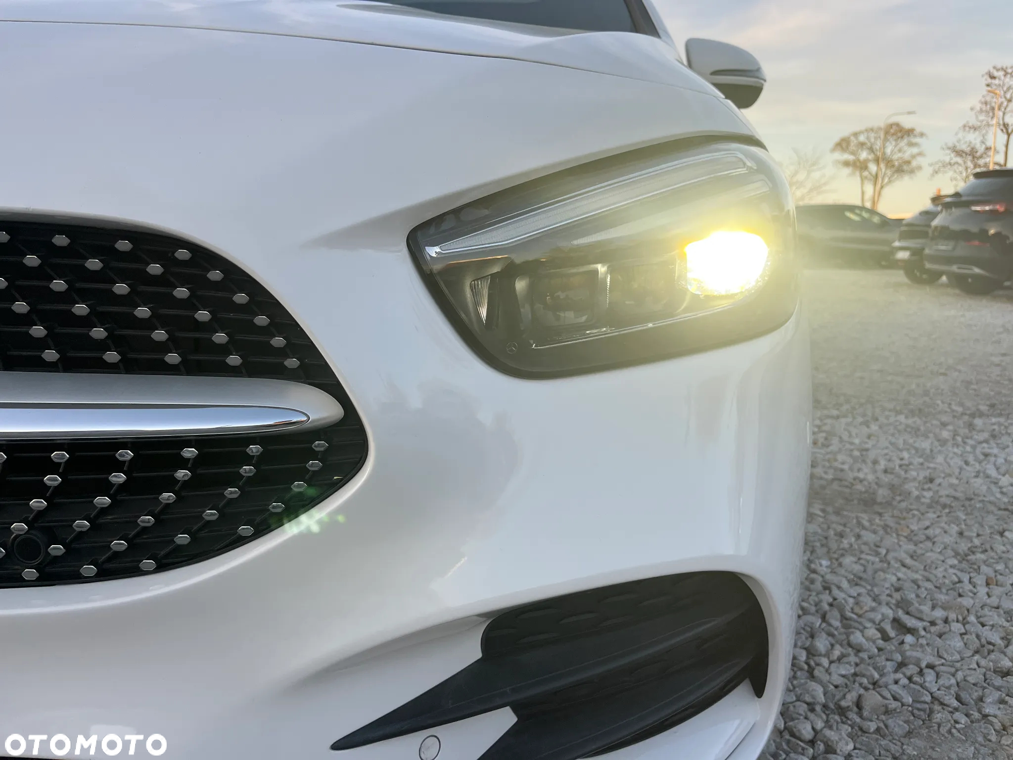 Mercedes-Benz Klasa B 200 d 8G-DCT AMG Line - 21