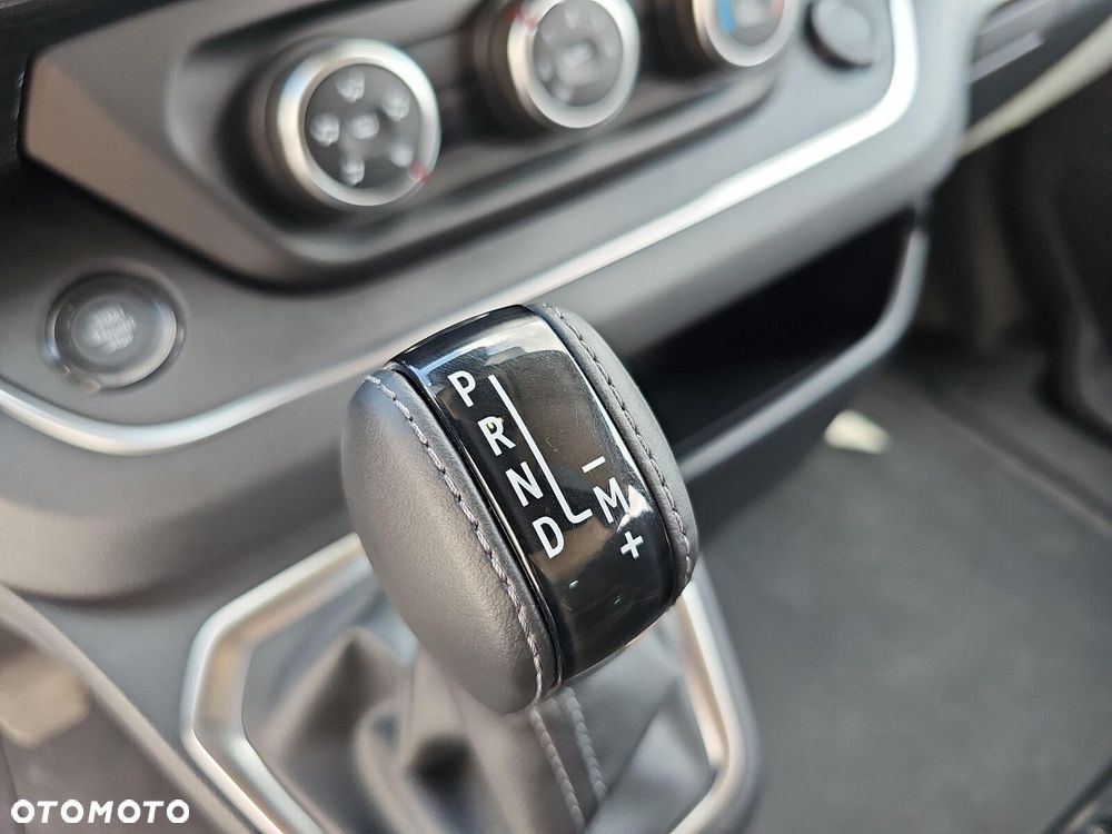 Renault Trafic Kombi 2.0 L2 Pack Clim EDC - 24