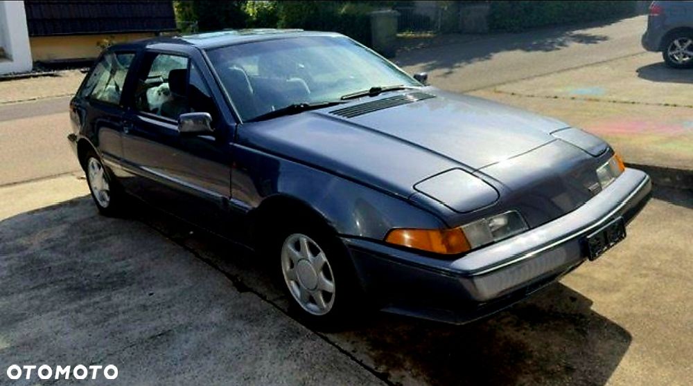 Volvo Seria 400 - 2