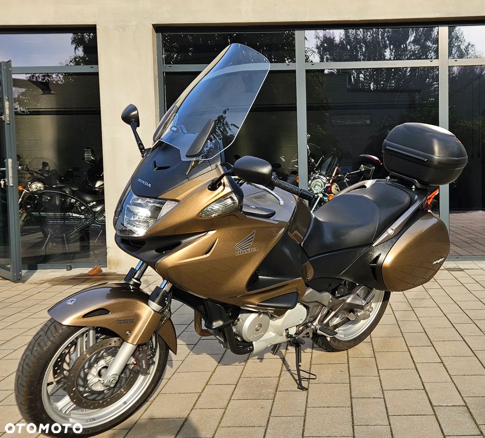 Honda NT