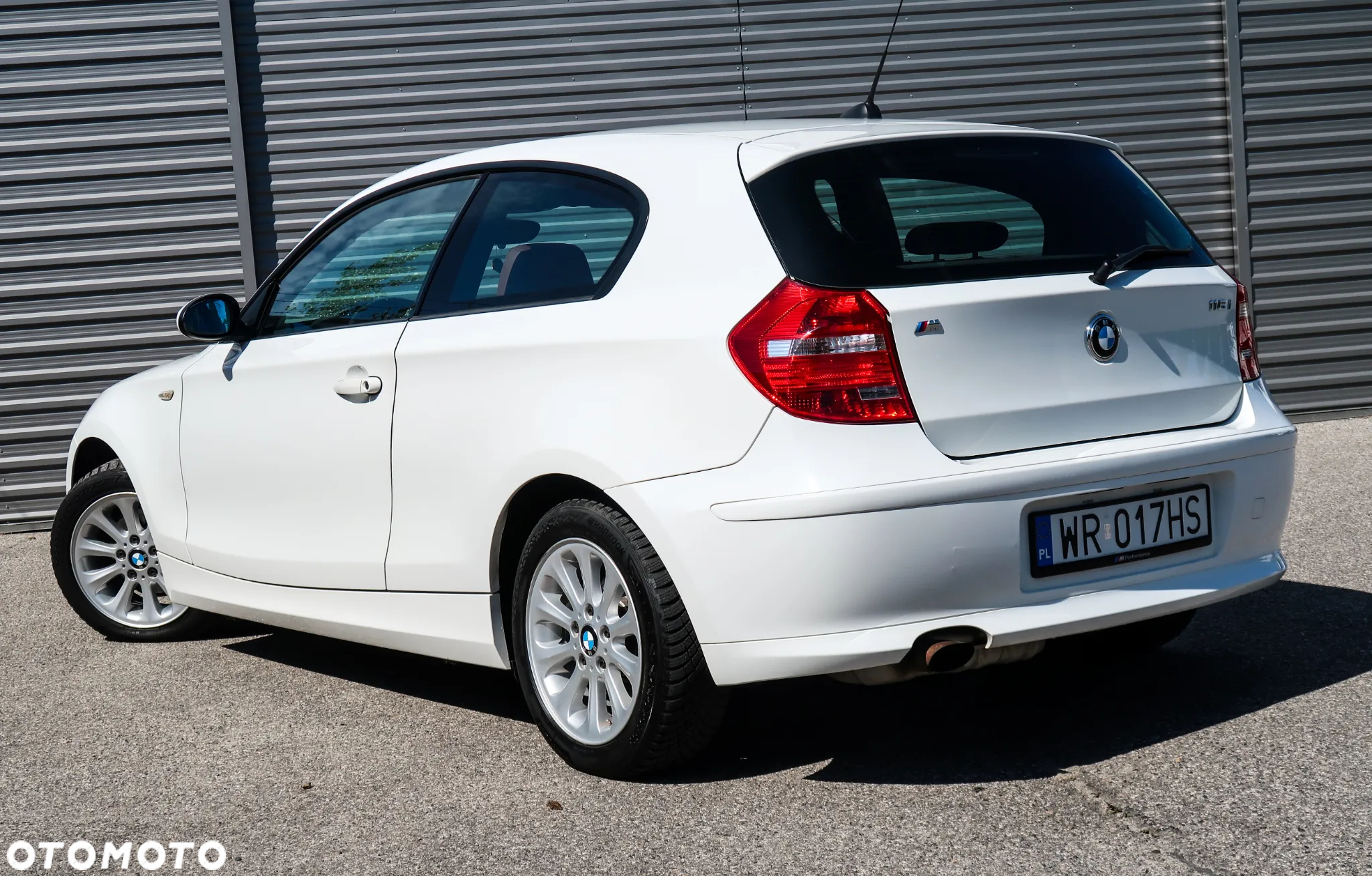 BMW Seria 1 116i - 11