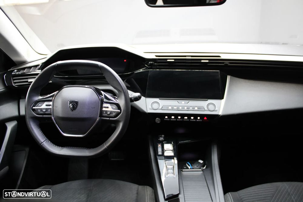Peugeot 308 180 e-EAT8 GT - 9