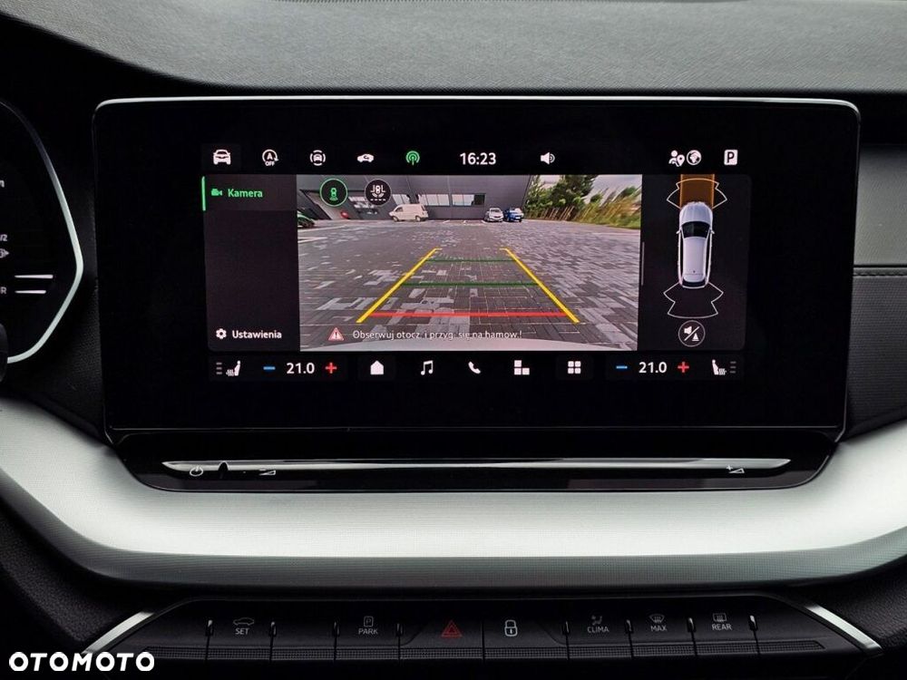 Skoda Octavia 1.5 TSI Selection - 28