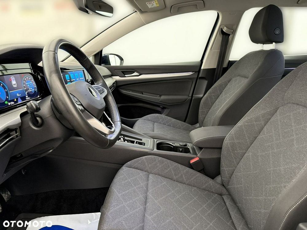 Volkswagen Golf - 13