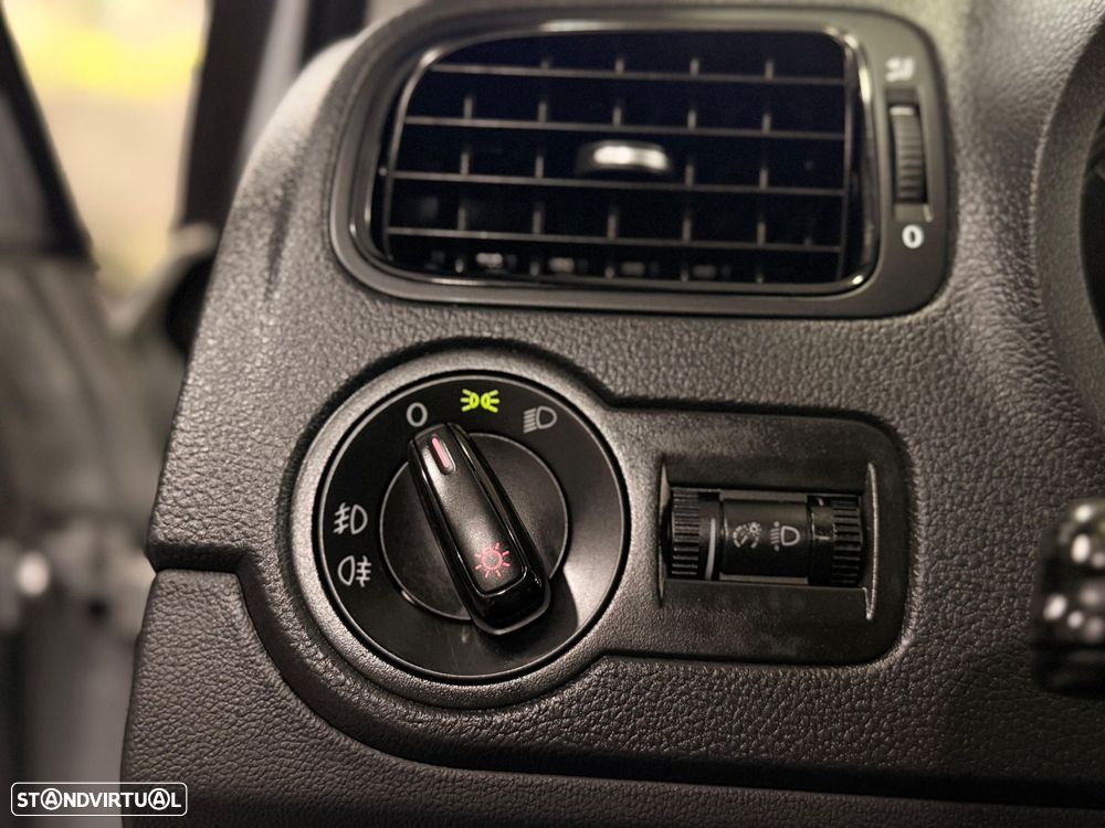 VW Polo - 32