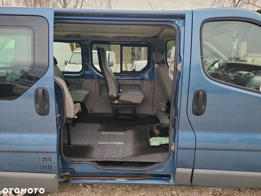 Renault Trafic - 9