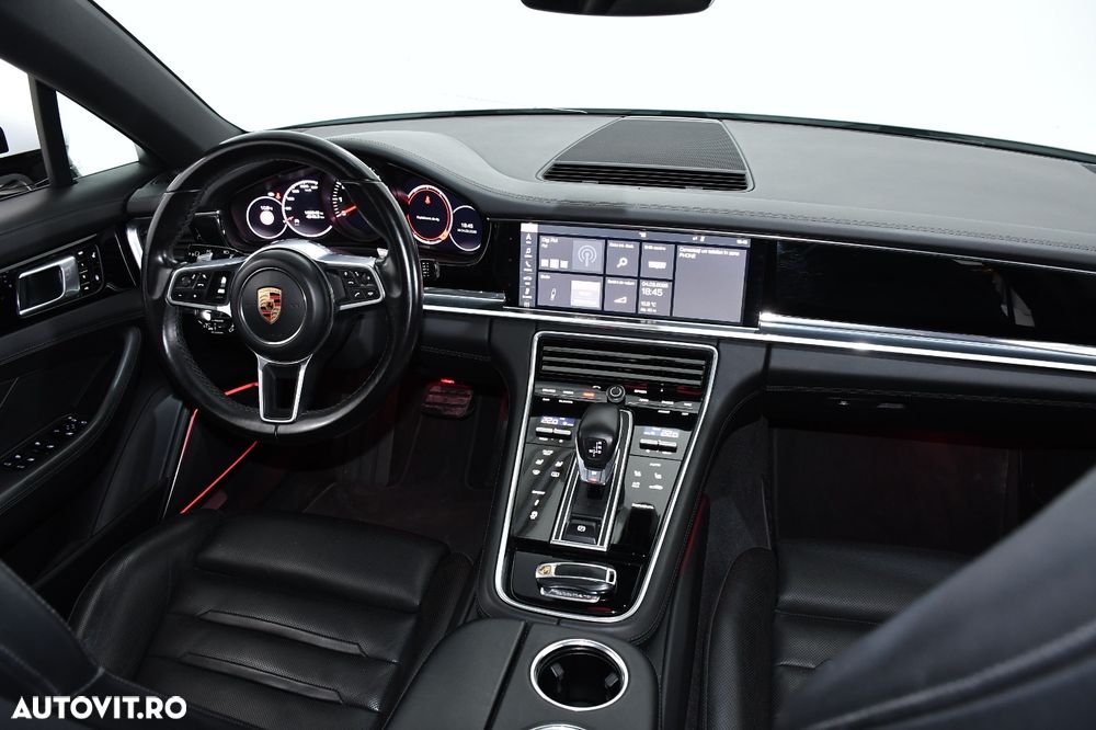 Porsche Panamera 4 Edition 10 Jahre - 3