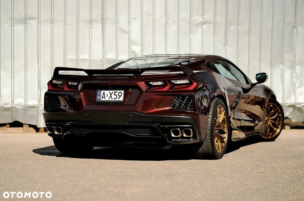 Chevrolet Corvette - 20