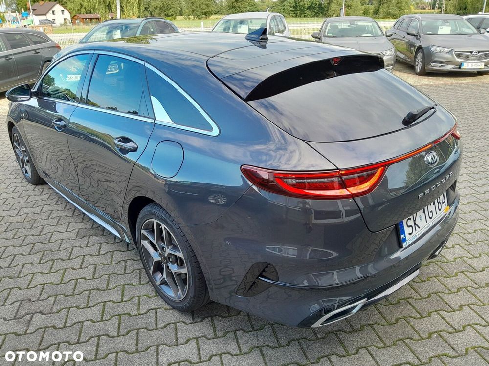 Kia ProCeed 1.4 T-GDI GT Line DCT - 24