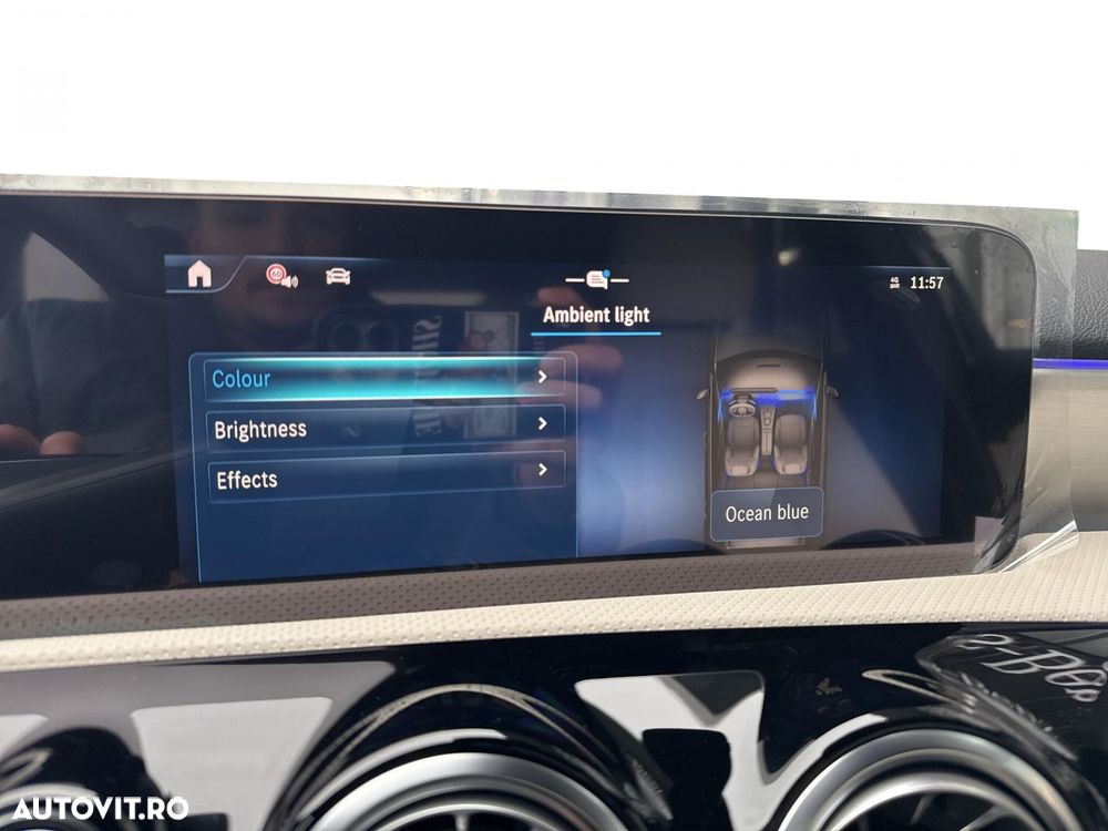 Mercedes-Benz A 180 MHEV 7G-DCT - 17