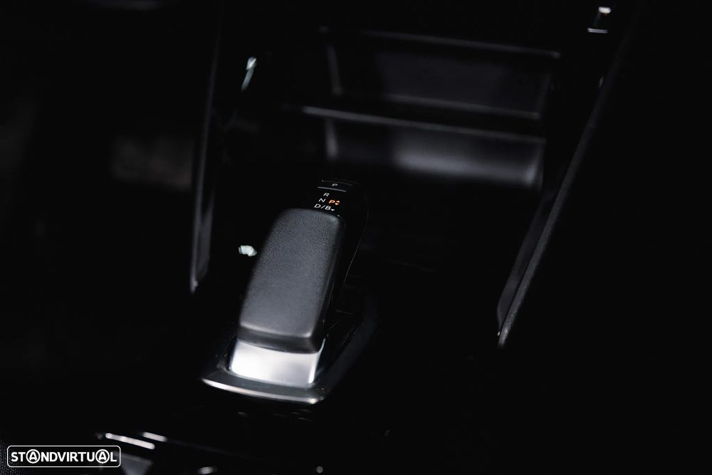 Peugeot e-208 Active Pack - 22