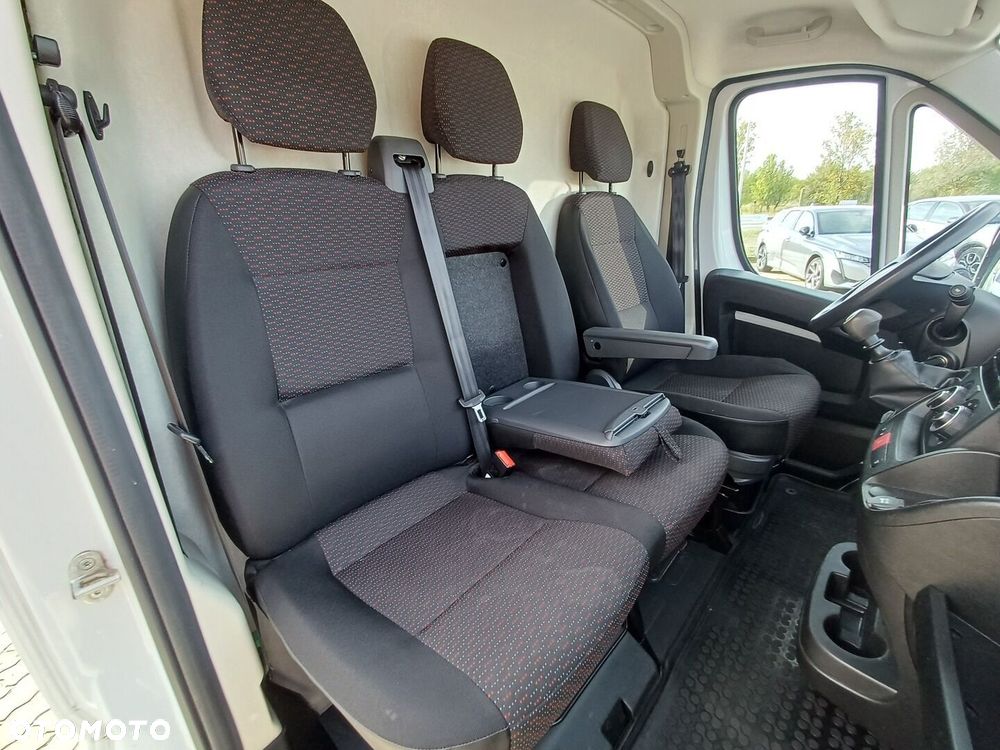 Opel Movano - 16