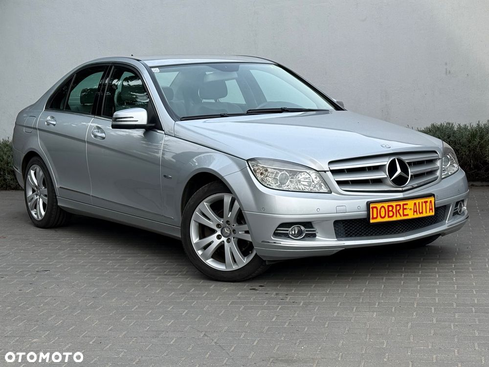 Mercedes-Benz Klasa C 180 T Kompressor Automatik BlueEFFICIENCY Avantgarde - 28