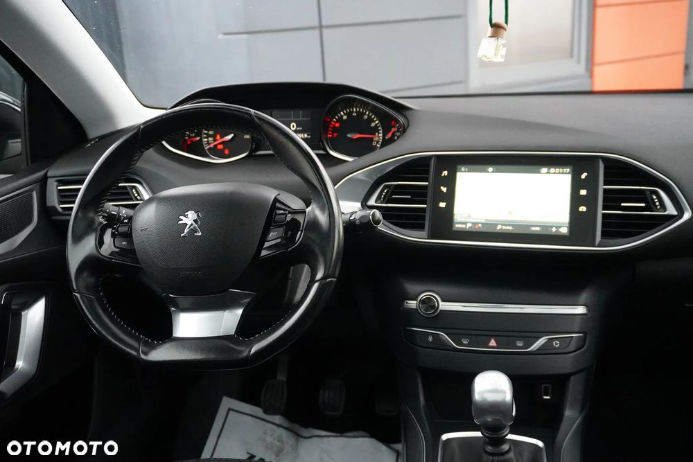 Peugeot 308 PureTech 130 Stop & Start Allure - 20