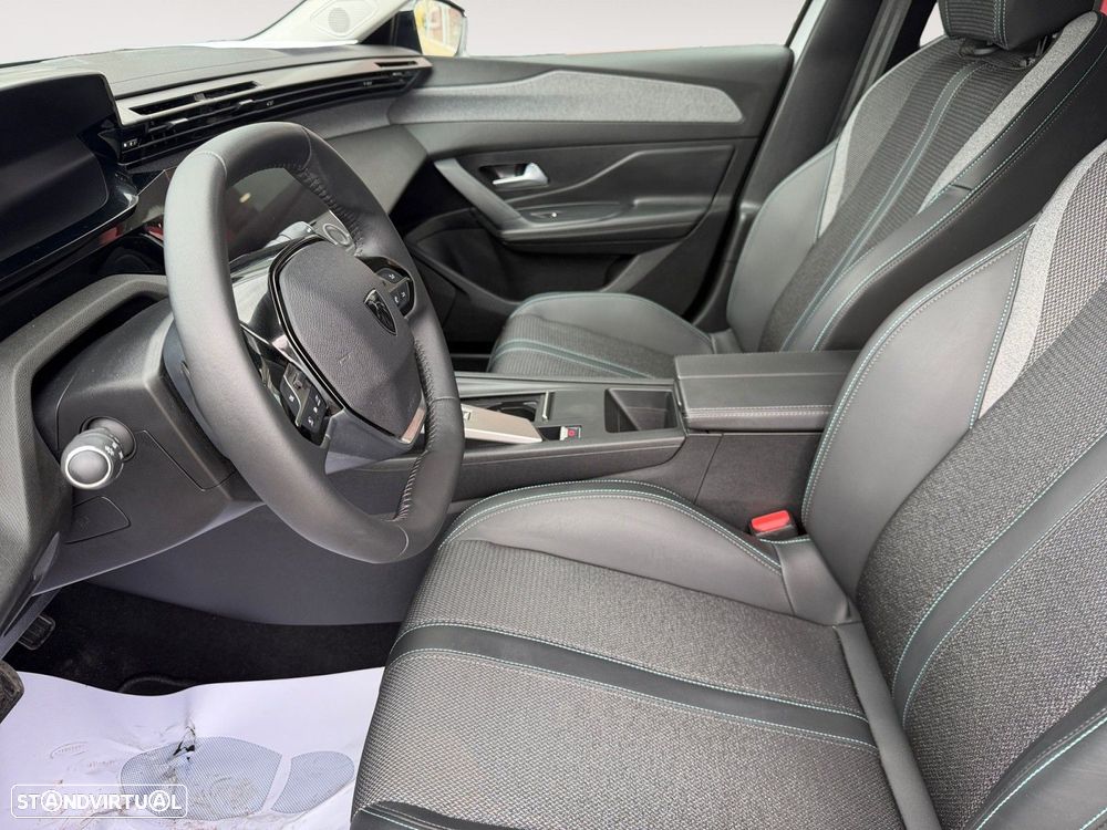 Peugeot 308 SW - 9