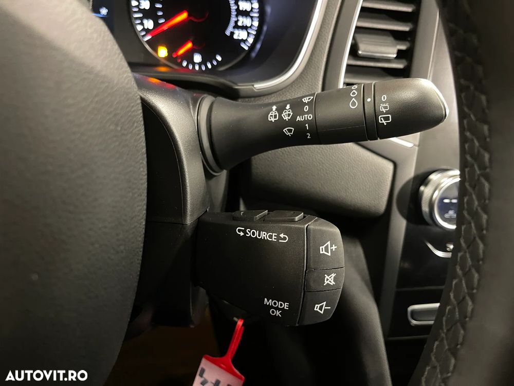 Renault Megane Blue dCi 116 Zen - 18