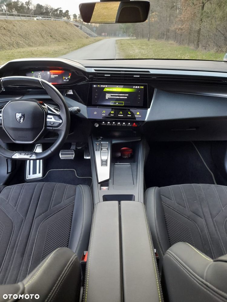 Peugeot 408 1.2 PureTech GT S&S EAT8 - 22