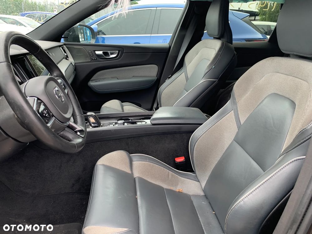 Volvo XC 60 B6 B AWD Geartronic Inscription - 11