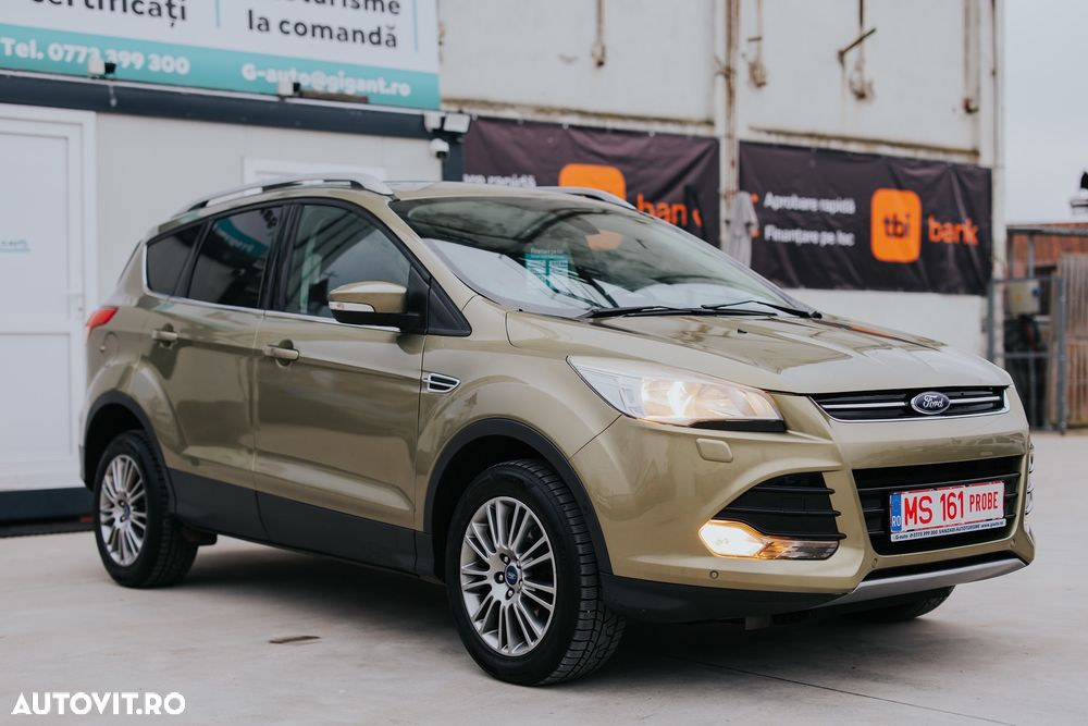 Ford Kuga 2.0 TDCi 4x4 Aut. Titanium - 1