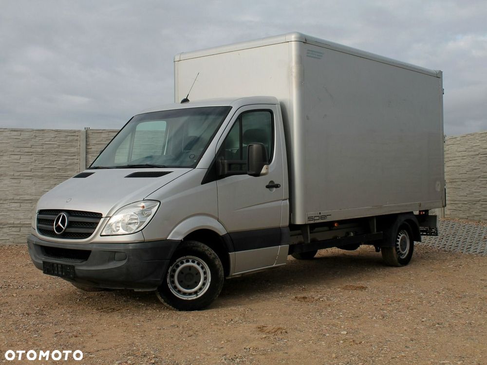 Mercedes-Benz Sprinter - 3