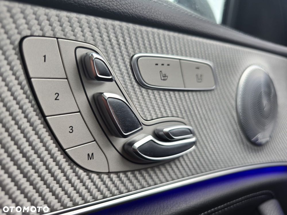 Mercedes-Benz Klasa E 400 d 4Matic 9G-TRONIC AMG Line - 32