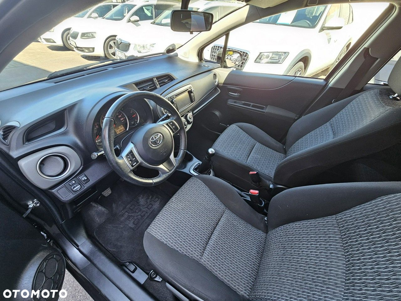 Toyota Yaris - 27