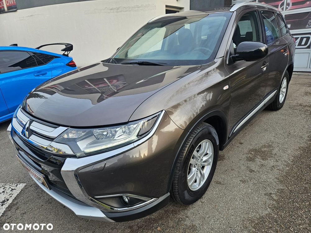 Mitsubishi Outlander 2.0 City Style 2WD - 5