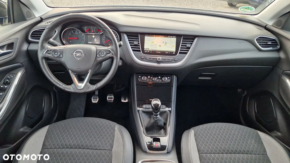 Opel Grandland X 1.2 Start/Stop Elegance - 6