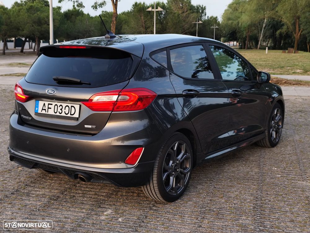 Ford Fiesta 1.0 EcoBoost MHEV ST-Line - 16