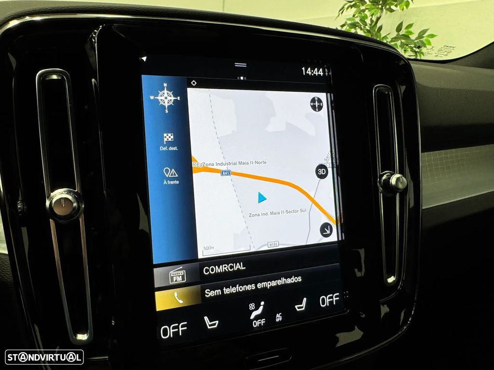 Volvo XC 40 T4 Recharge DKG Essential - 27