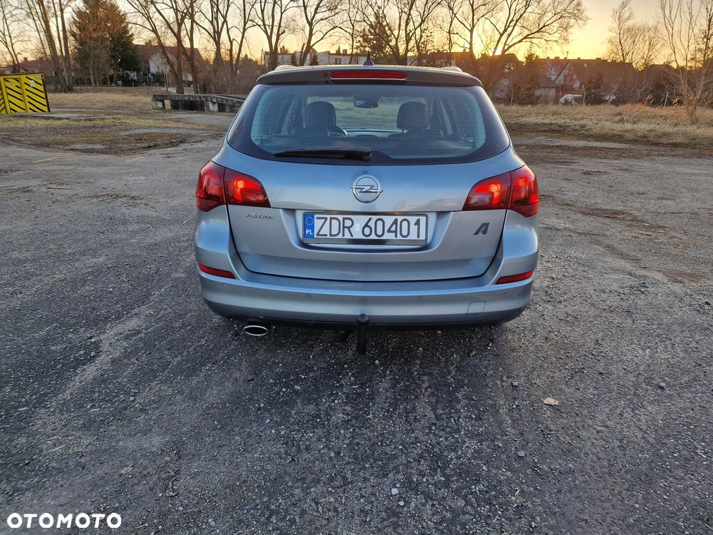 Opel Astra - 4