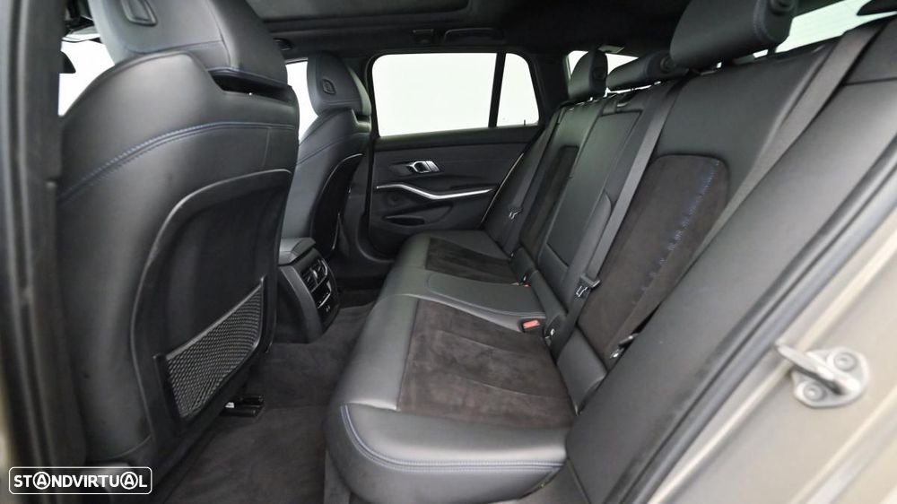 BMW 330 e Pack Desportivo M Auto - 3