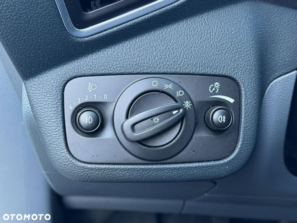 Ford C-MAX - 25