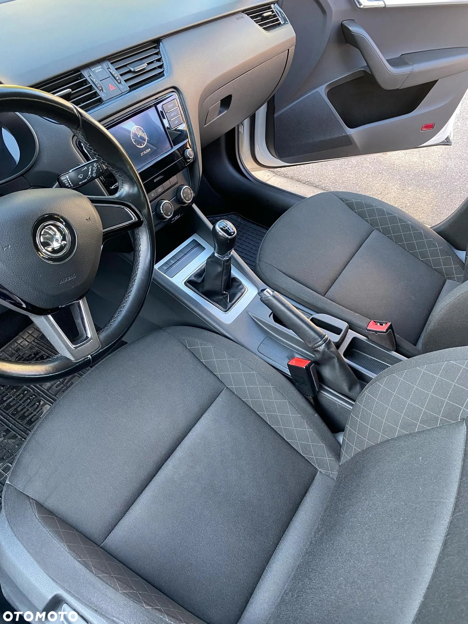 Skoda Octavia 1.6 TDI SCR Active - 3