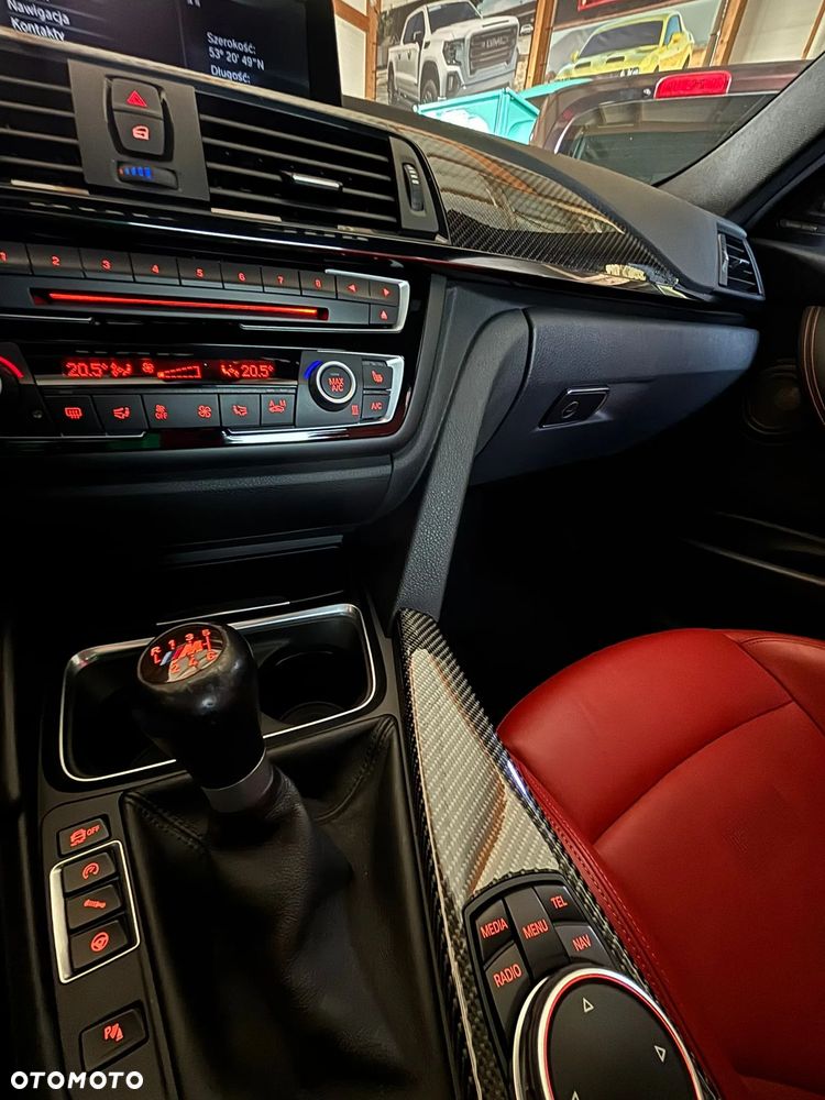 BMW M3 2014 photo 2