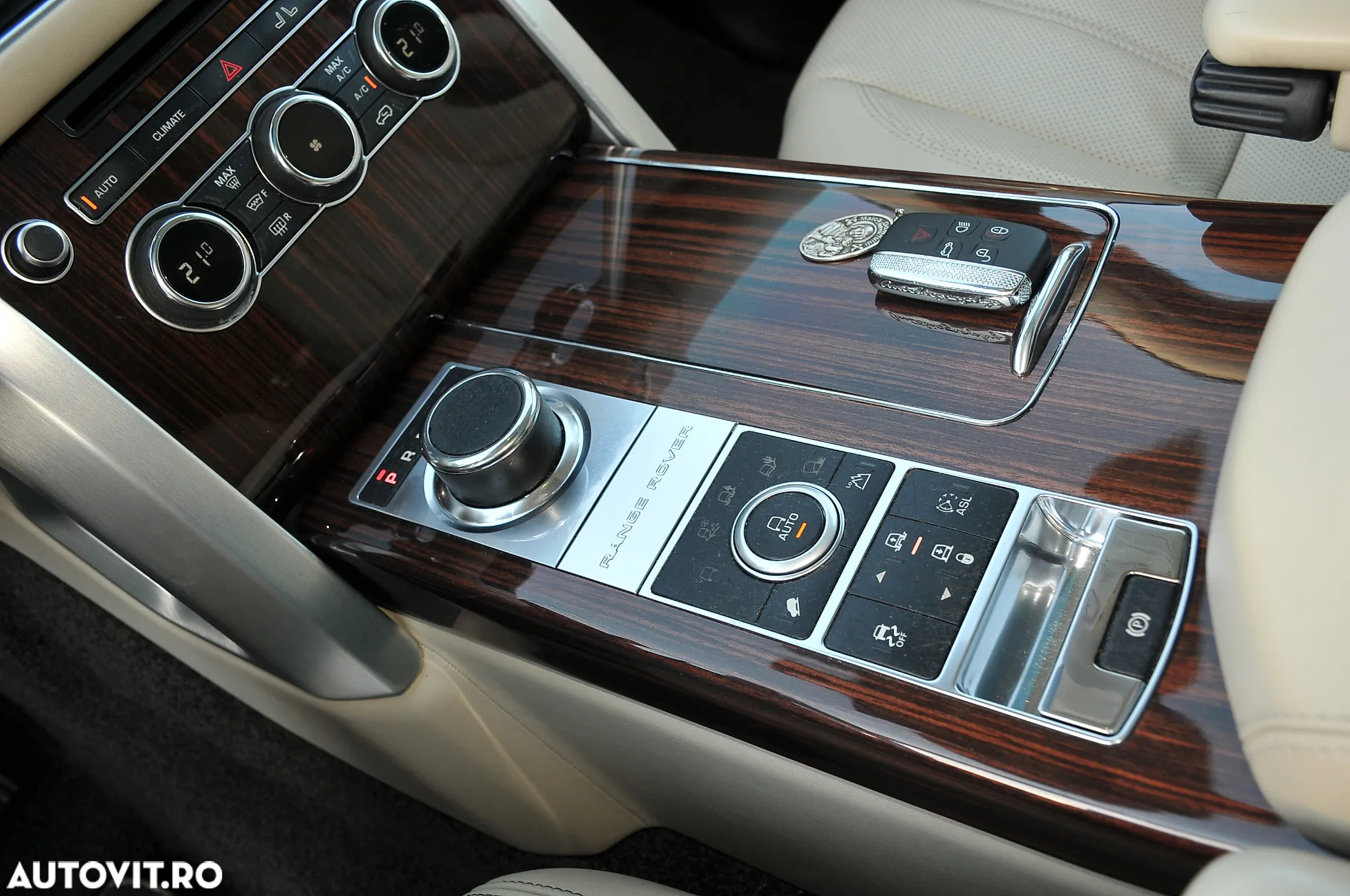 Land Rover Range Rover LWB 5.0 I S/C Autobiography - 19